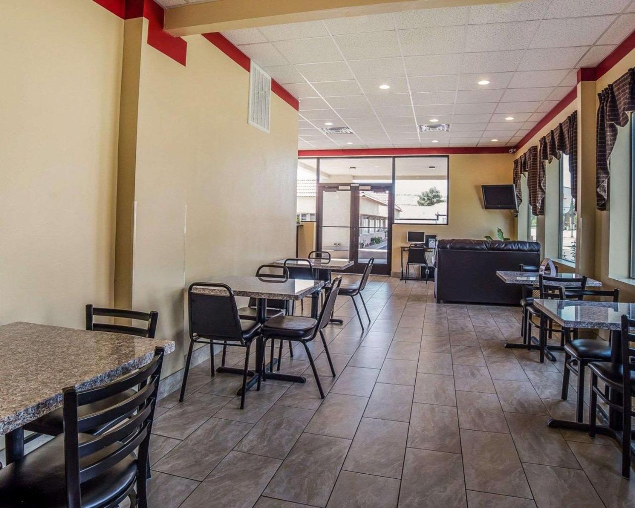 Econo Lodge St George North - Near Pioneer Park St. George Exterior foto